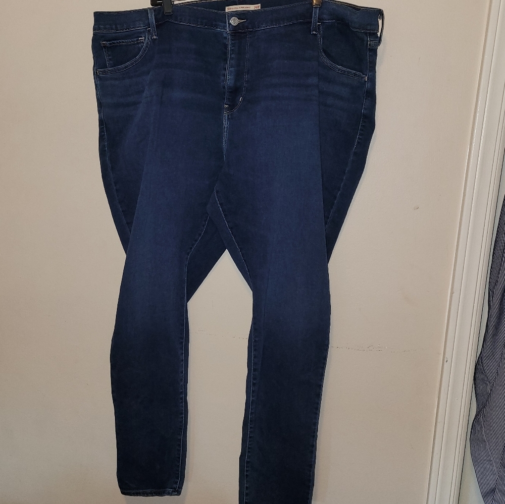 Levi's 721 Hi-Rise Skinny Jeans